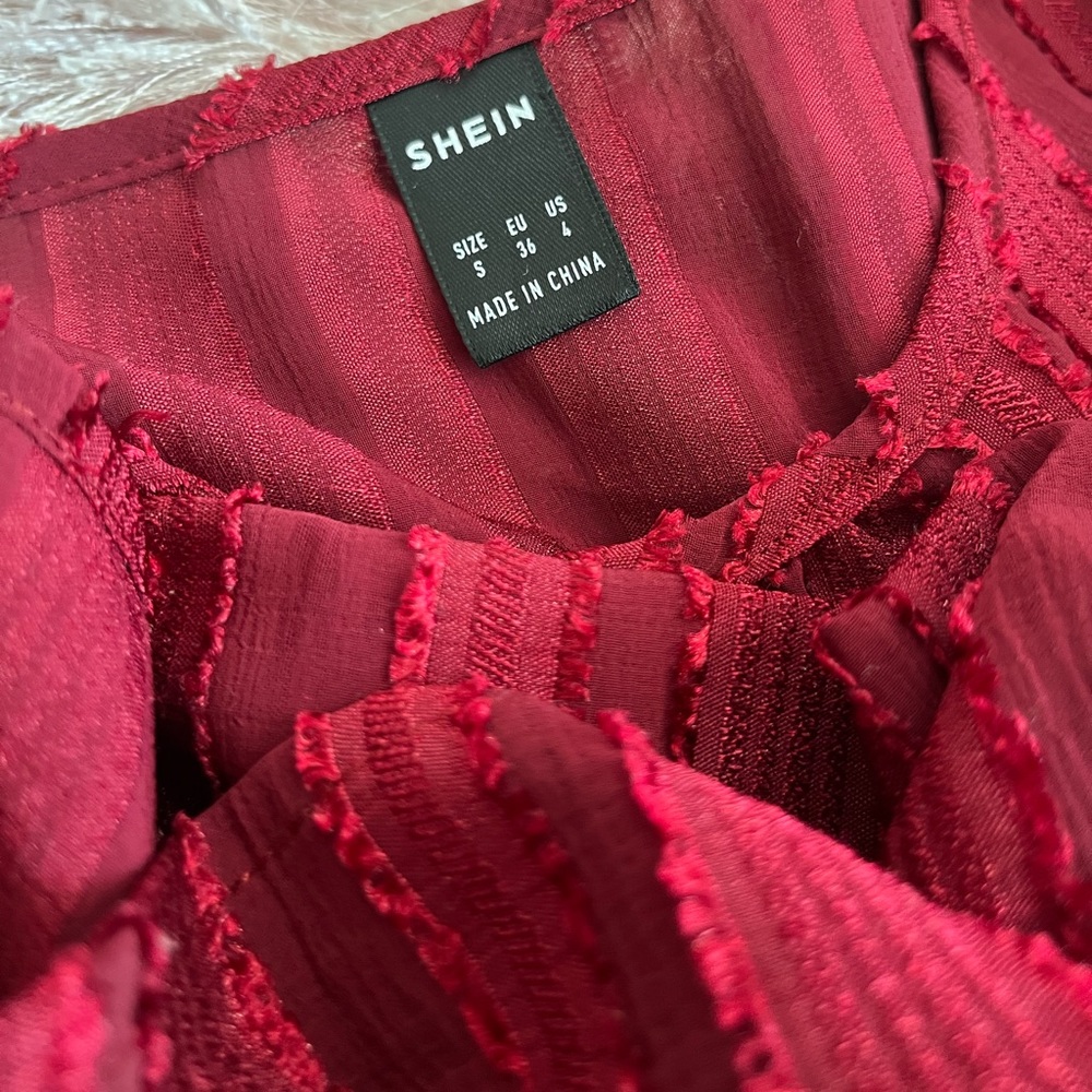 ❤️NWOT SHEIN Red Top - Picture 9 of 11